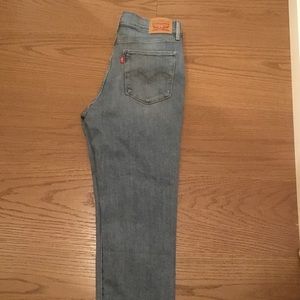 Levi’s 724 straight jeans